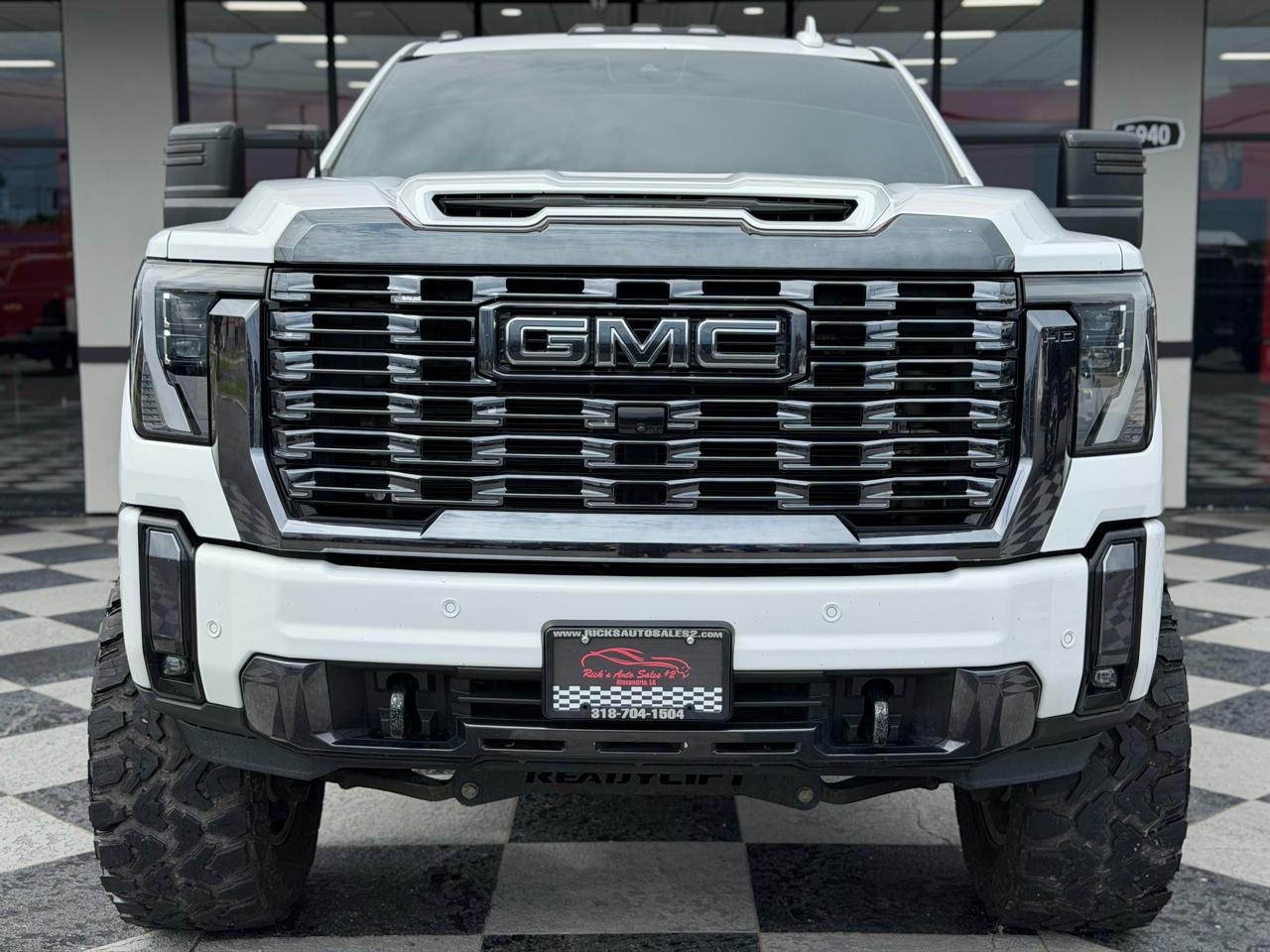 GMC Sierra 2500HD Denali Ultimate Crew Cab 4WD 2024