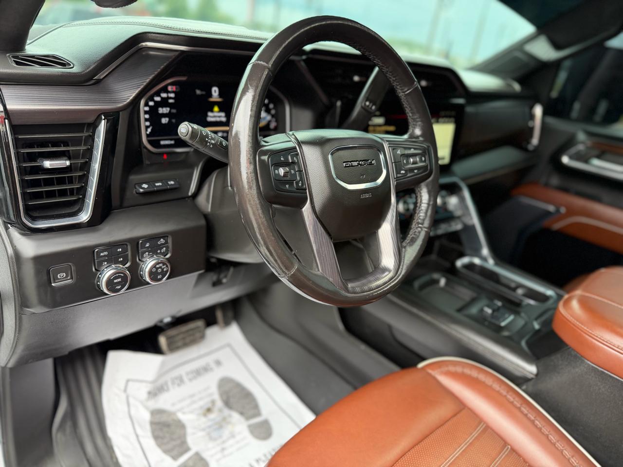 GMC Sierra 2500HD Denali Ultimate Crew Cab 4WD 2024