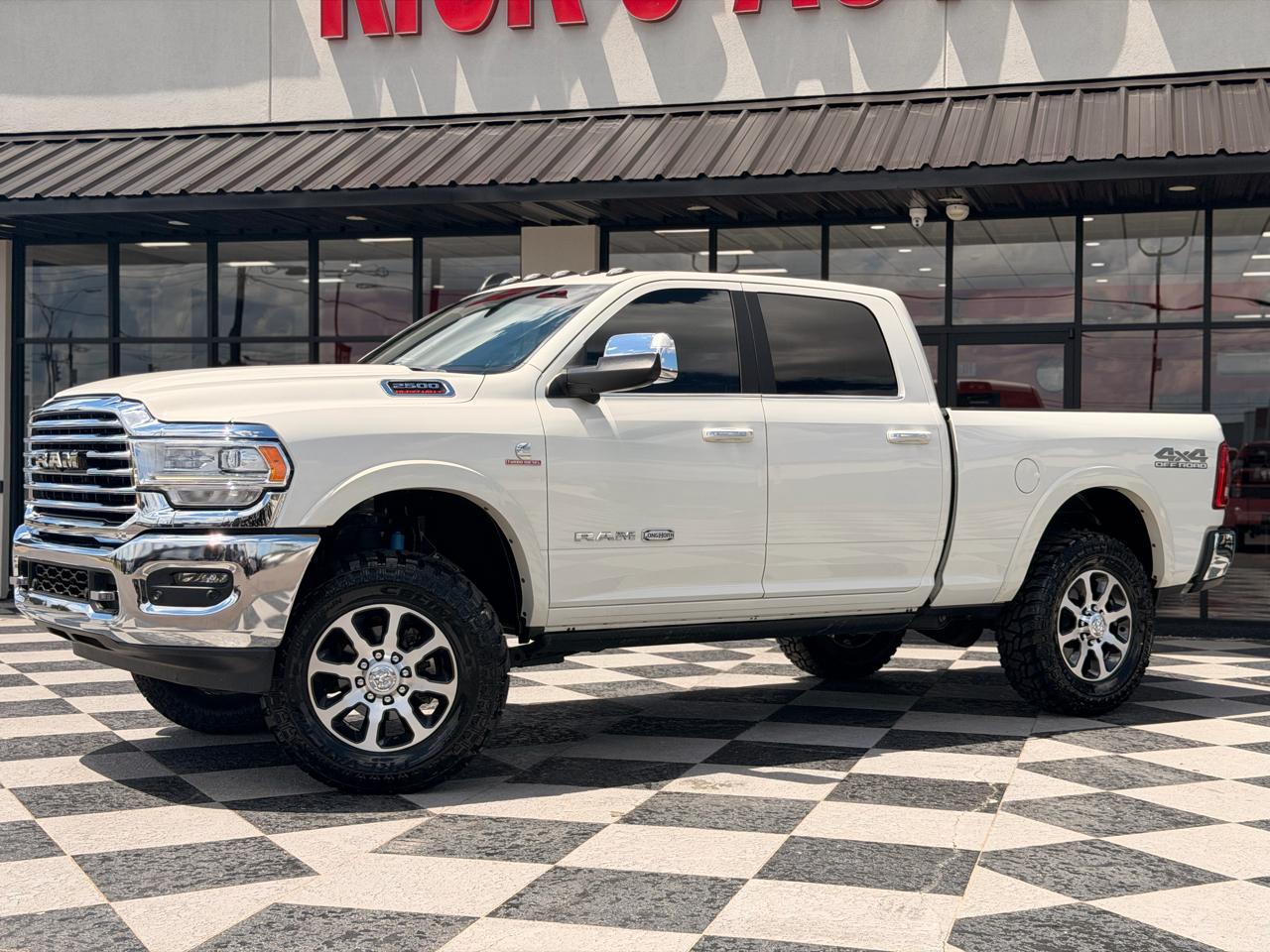 RAM 2500 Longhorn Crew Cab SWB 4WD 2022
