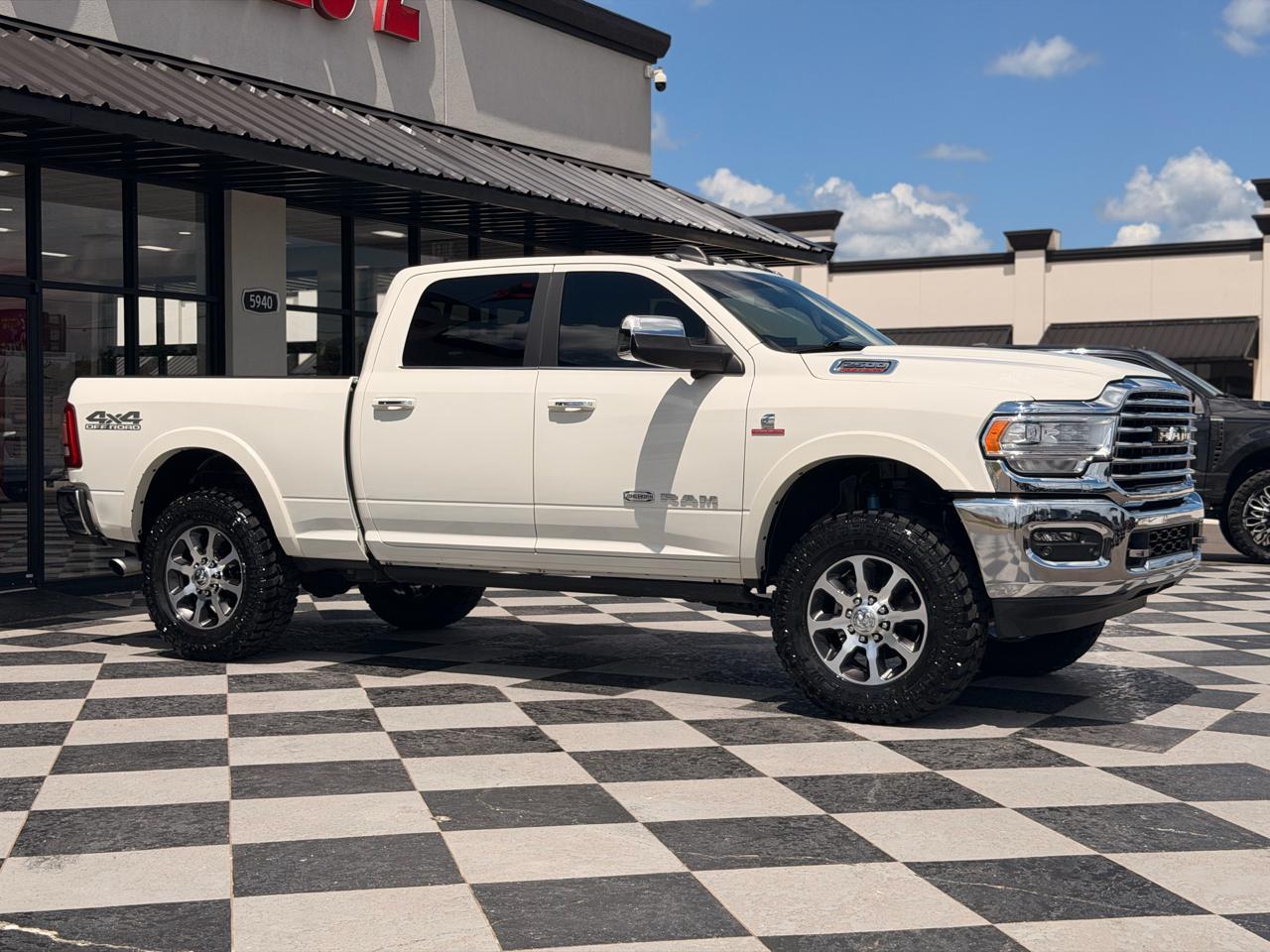 RAM 2500 Longhorn Crew Cab SWB 4WD 2022