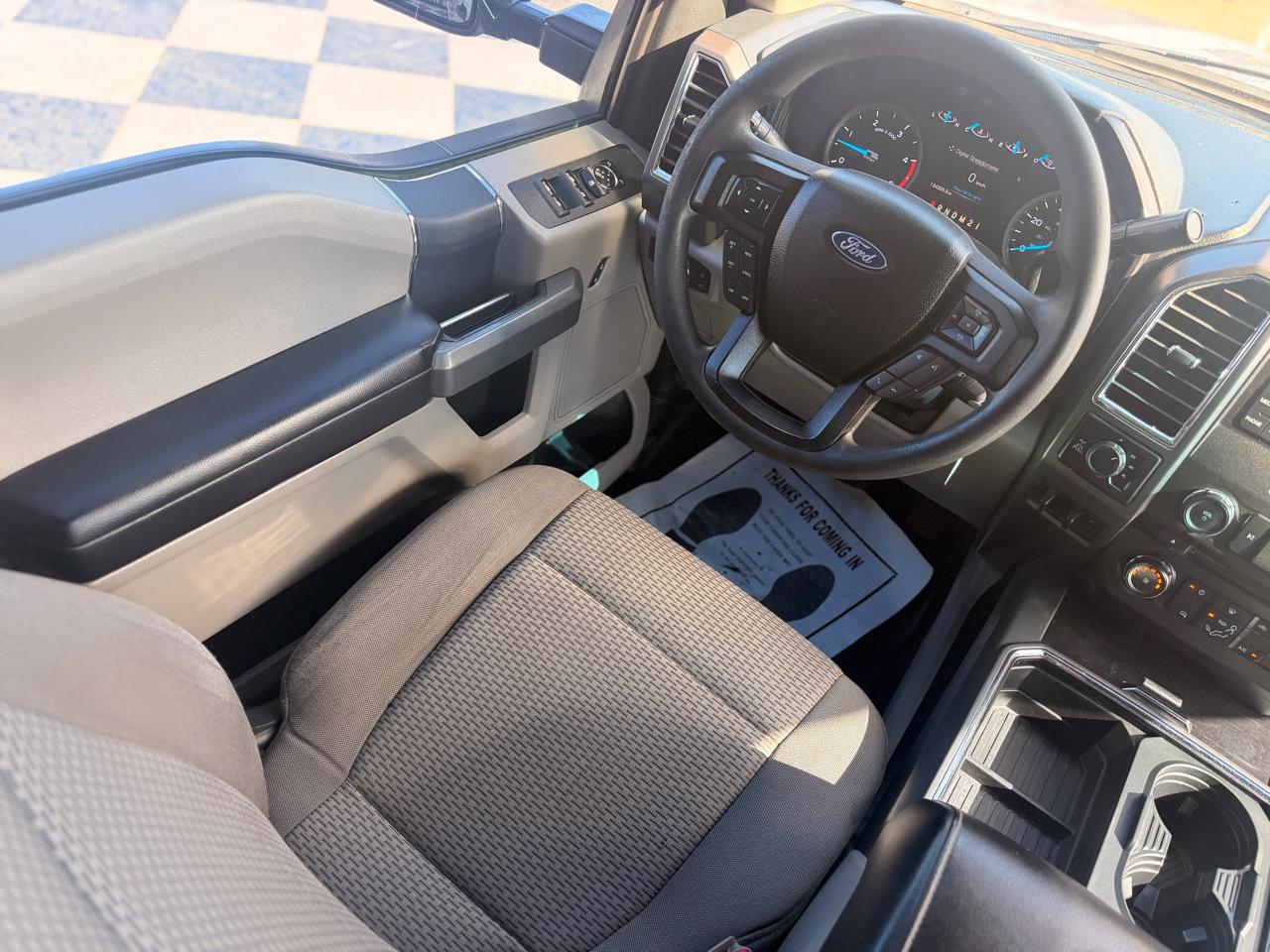 Ford F-250 SD XLT Crew Cab 4WD 2017