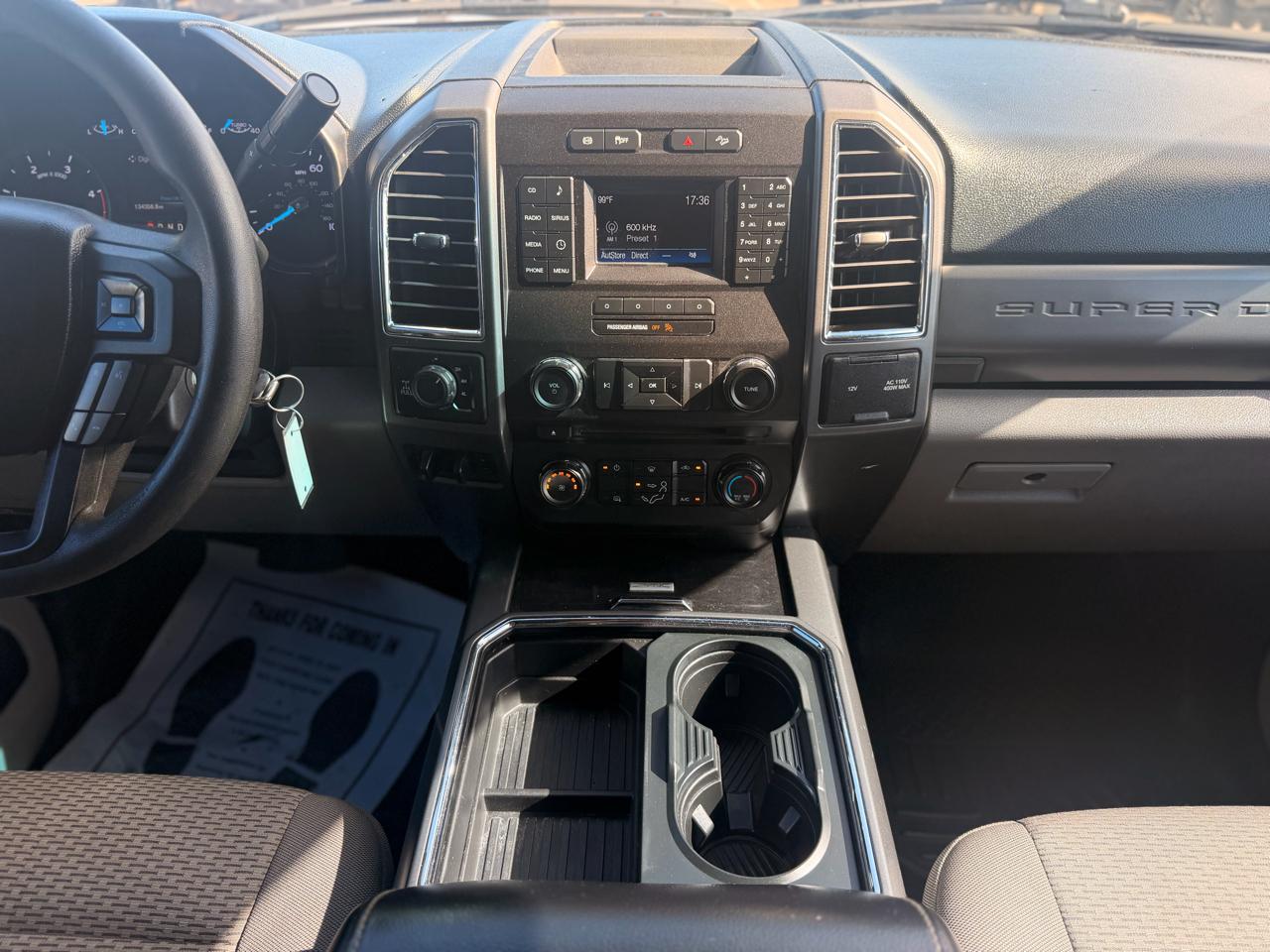 Ford F-250 SD XLT Crew Cab 4WD 2017
