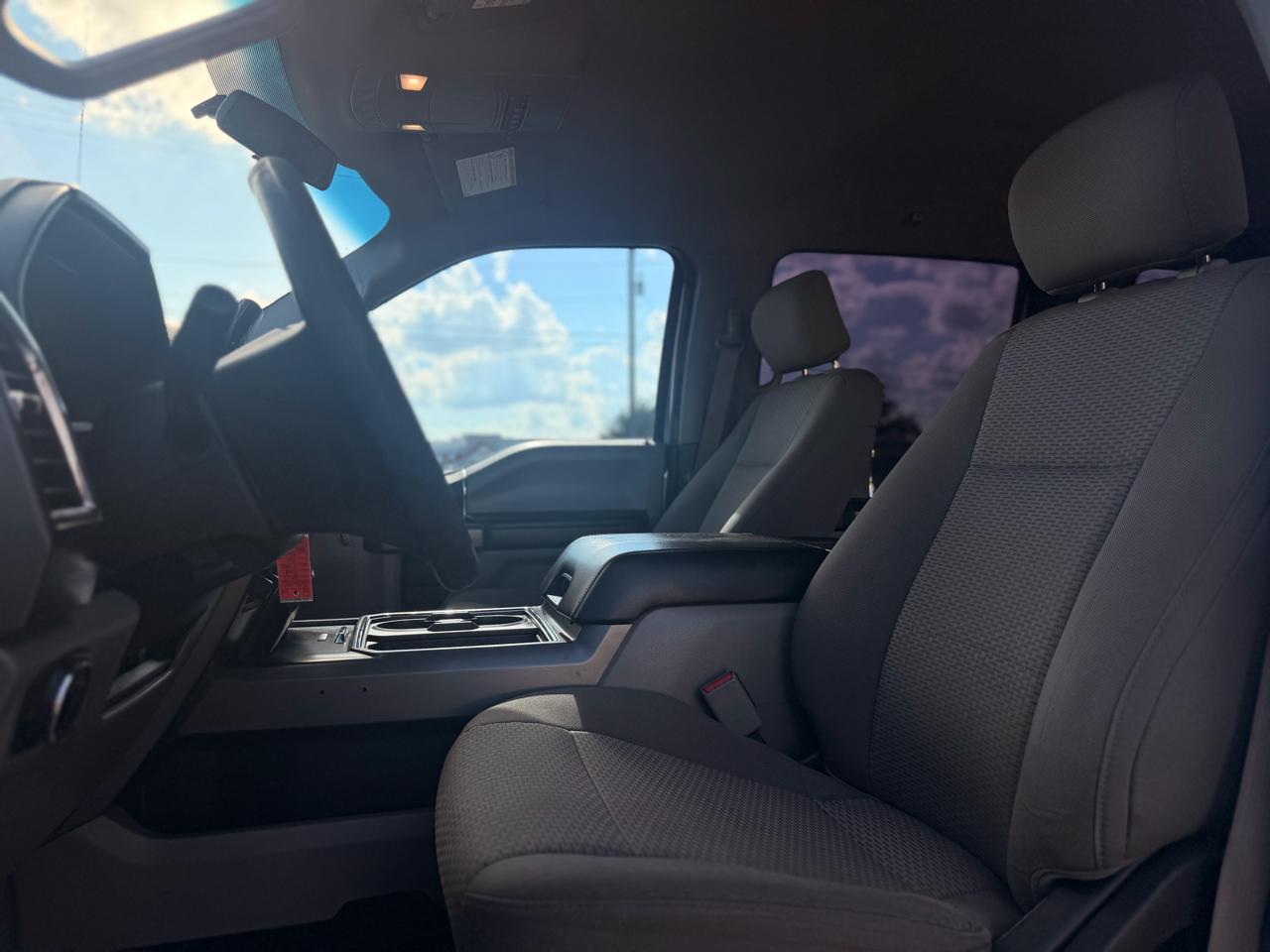 Ford F-250 SD XLT Crew Cab 4WD 2017