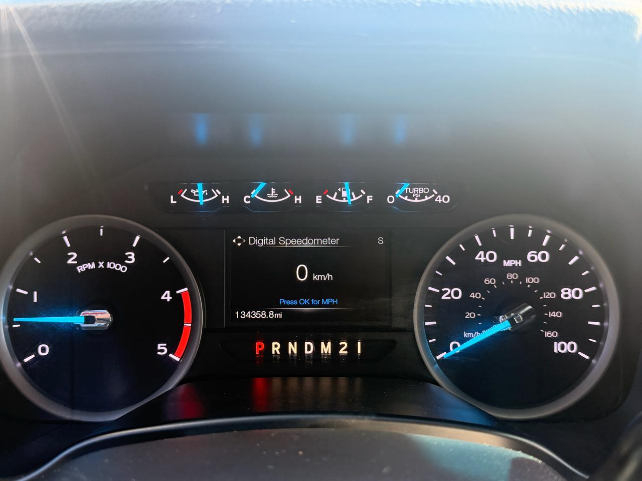 Ford F-250 SD XLT Crew Cab 4WD 2017