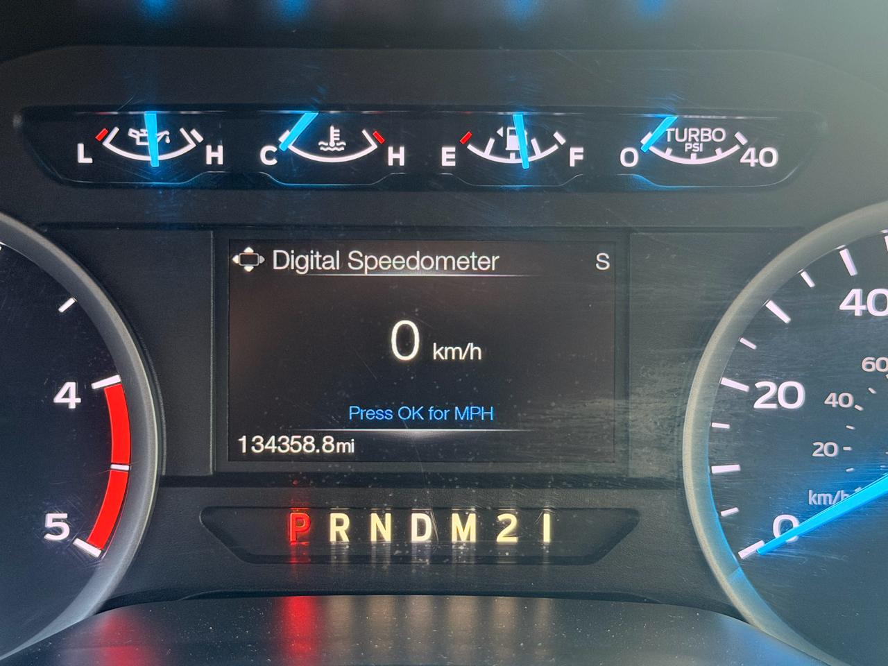 Ford F-250 SD XLT Crew Cab 4WD 2017