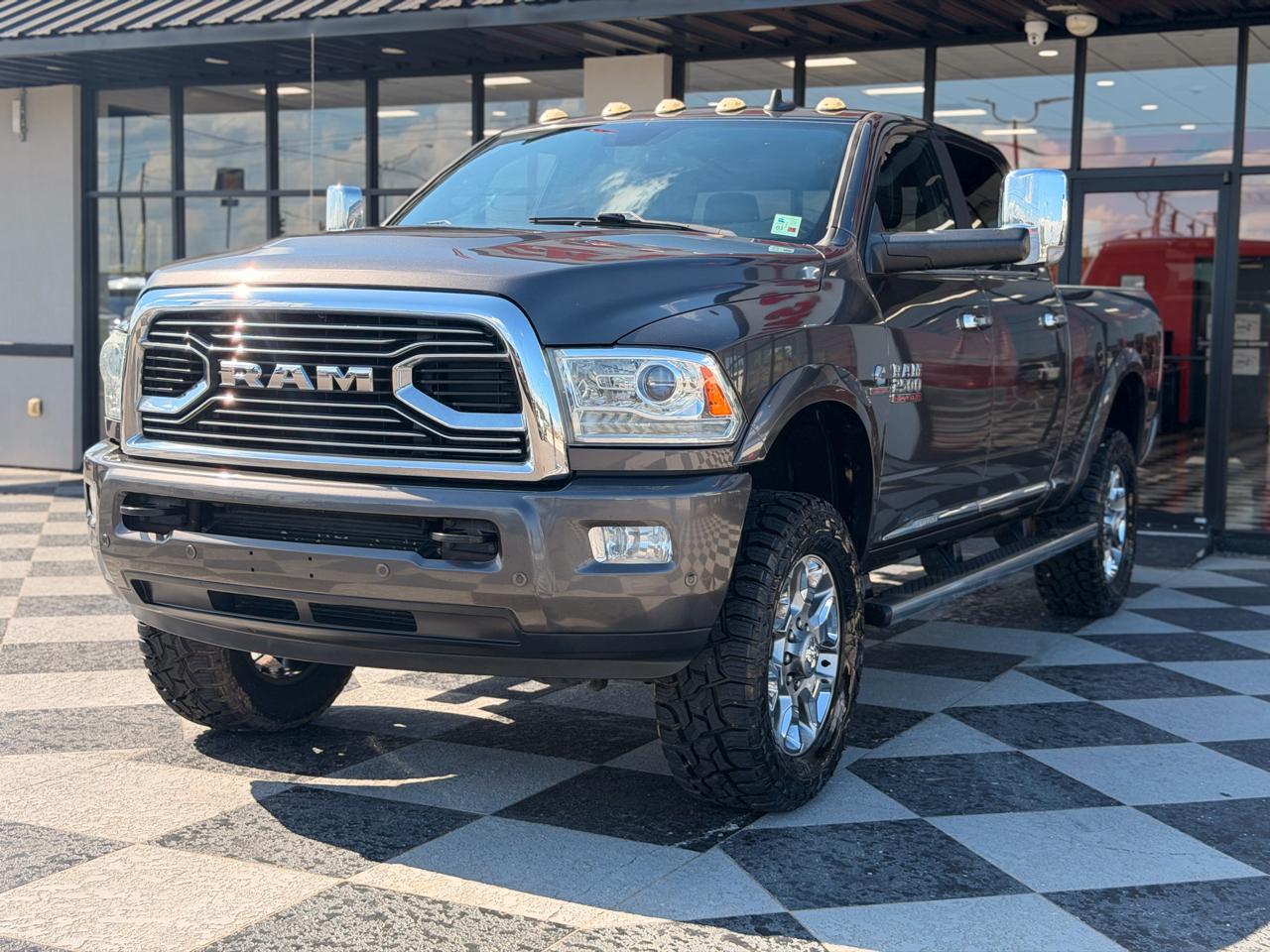 RAM 2500 Limited Crew Cab 4WD 2018