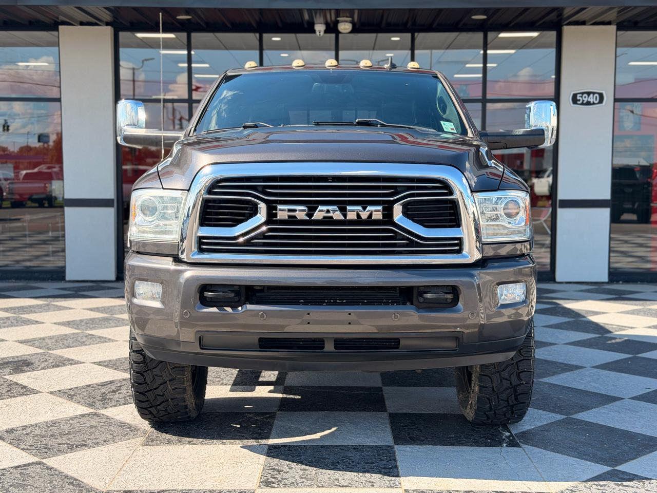 RAM 2500 Limited Crew Cab 4WD 2018