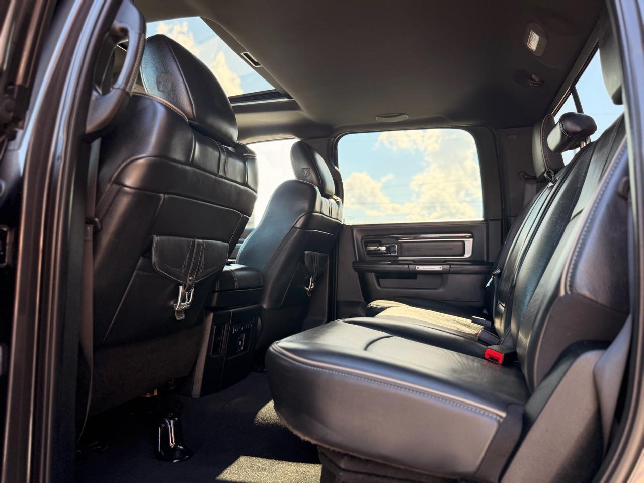 RAM 2500 Limited Crew Cab 4WD 2018
