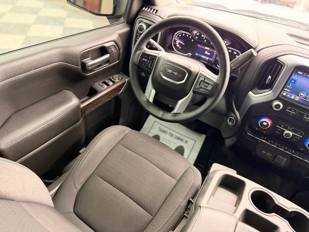 GMC Sierra 1500 SLE Crew Cab  Short Box 4WD 2020