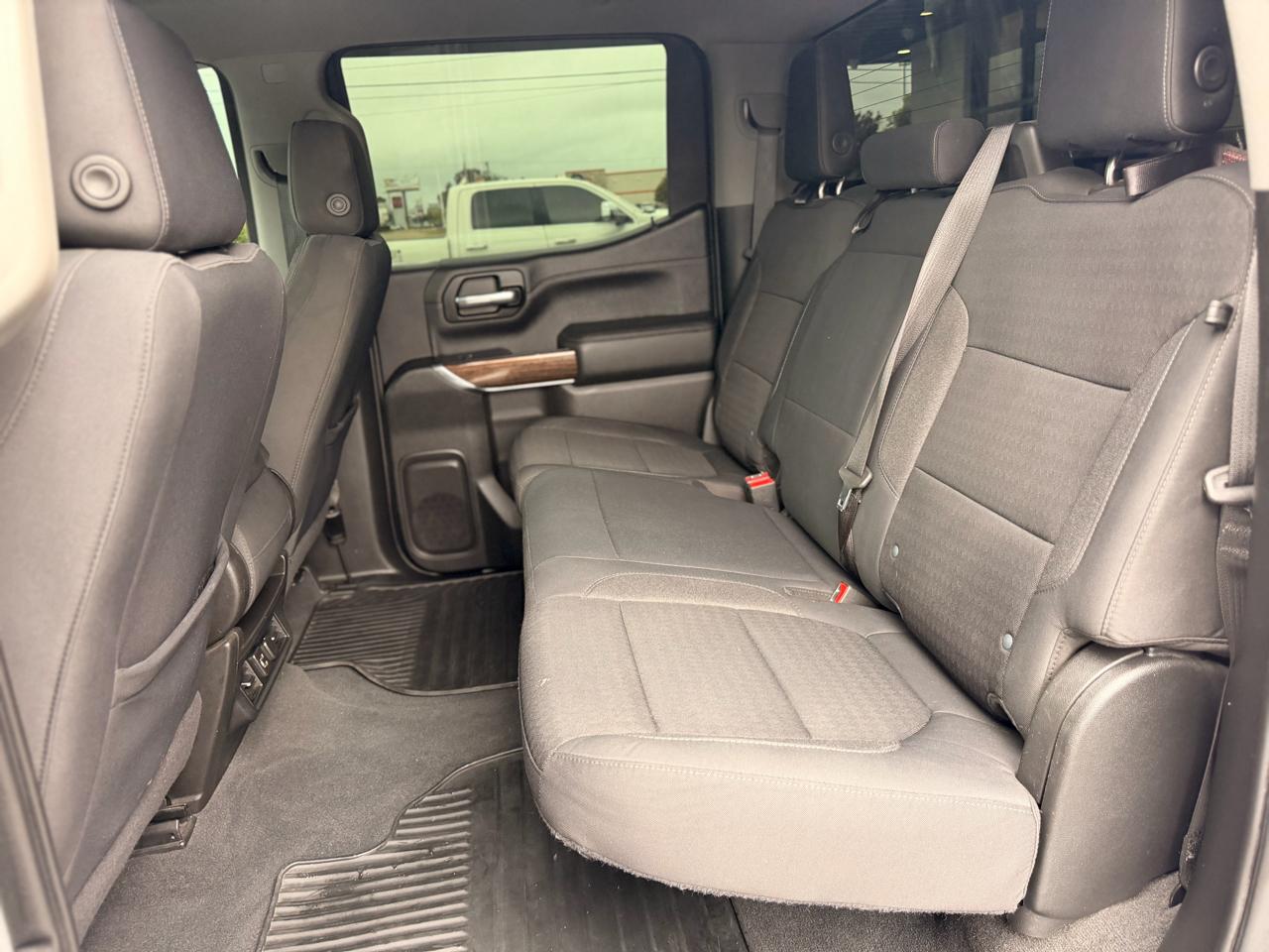 GMC Sierra 1500 SLE Crew Cab  Short Box 4WD 2020