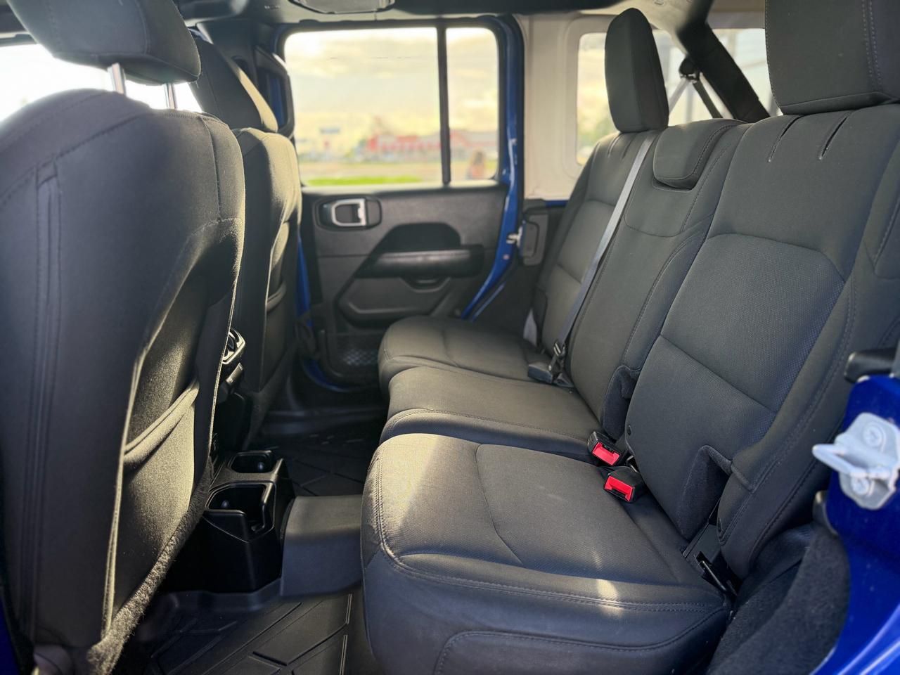Jeep Wrangler Unlimited Sahara 2018
