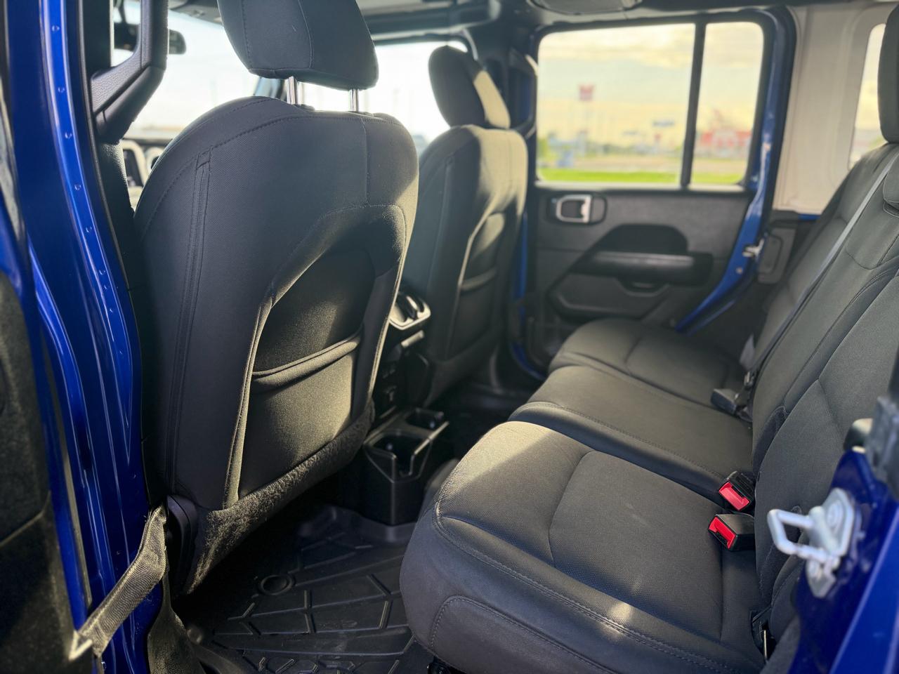 Jeep Wrangler Unlimited Sahara 2018