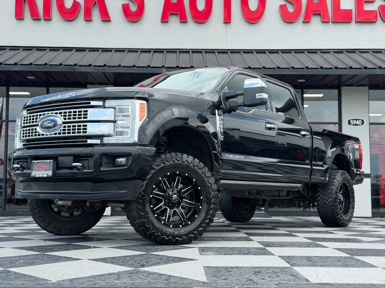 Ford F-250 SD Platinum Crew Cab 4WD 2019