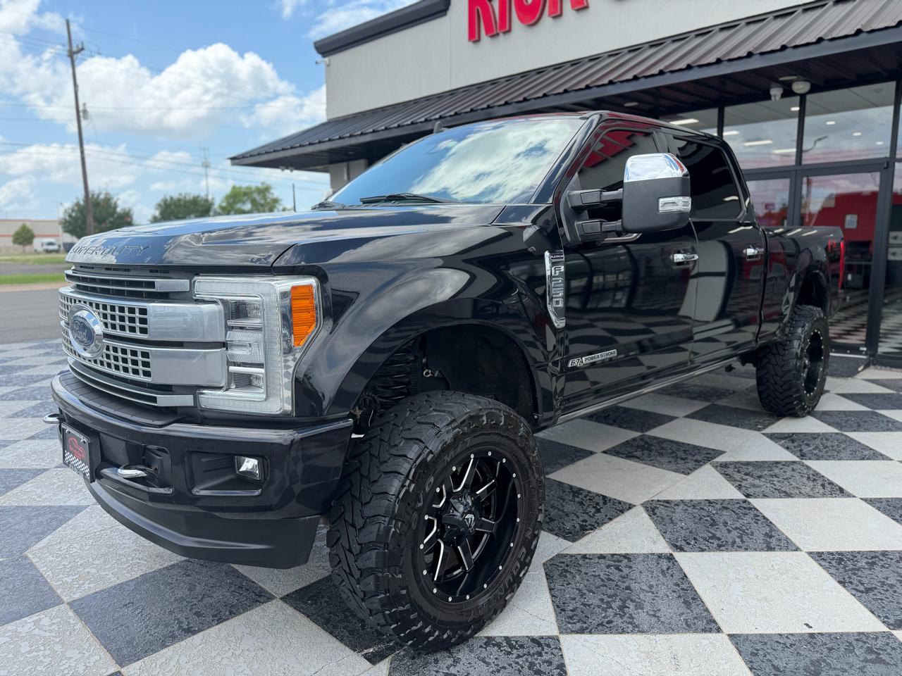 Ford F-250 SD Platinum Crew Cab 4WD 2019