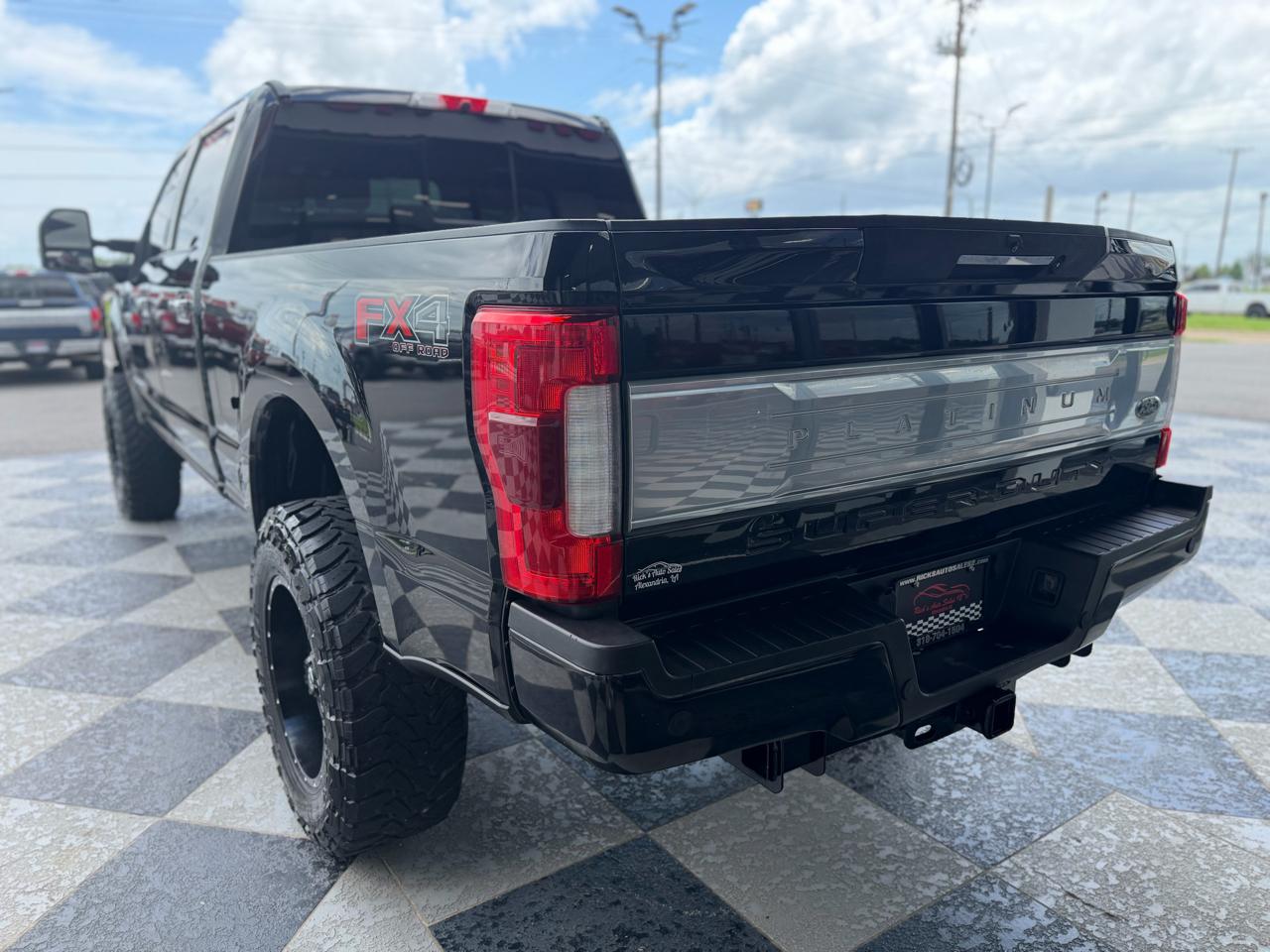 Ford F-250 SD Platinum Crew Cab 4WD 2019