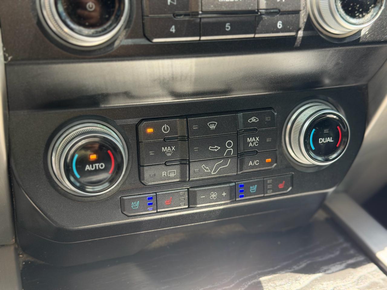 Ford F-250 SD Platinum Crew Cab 4WD 2019