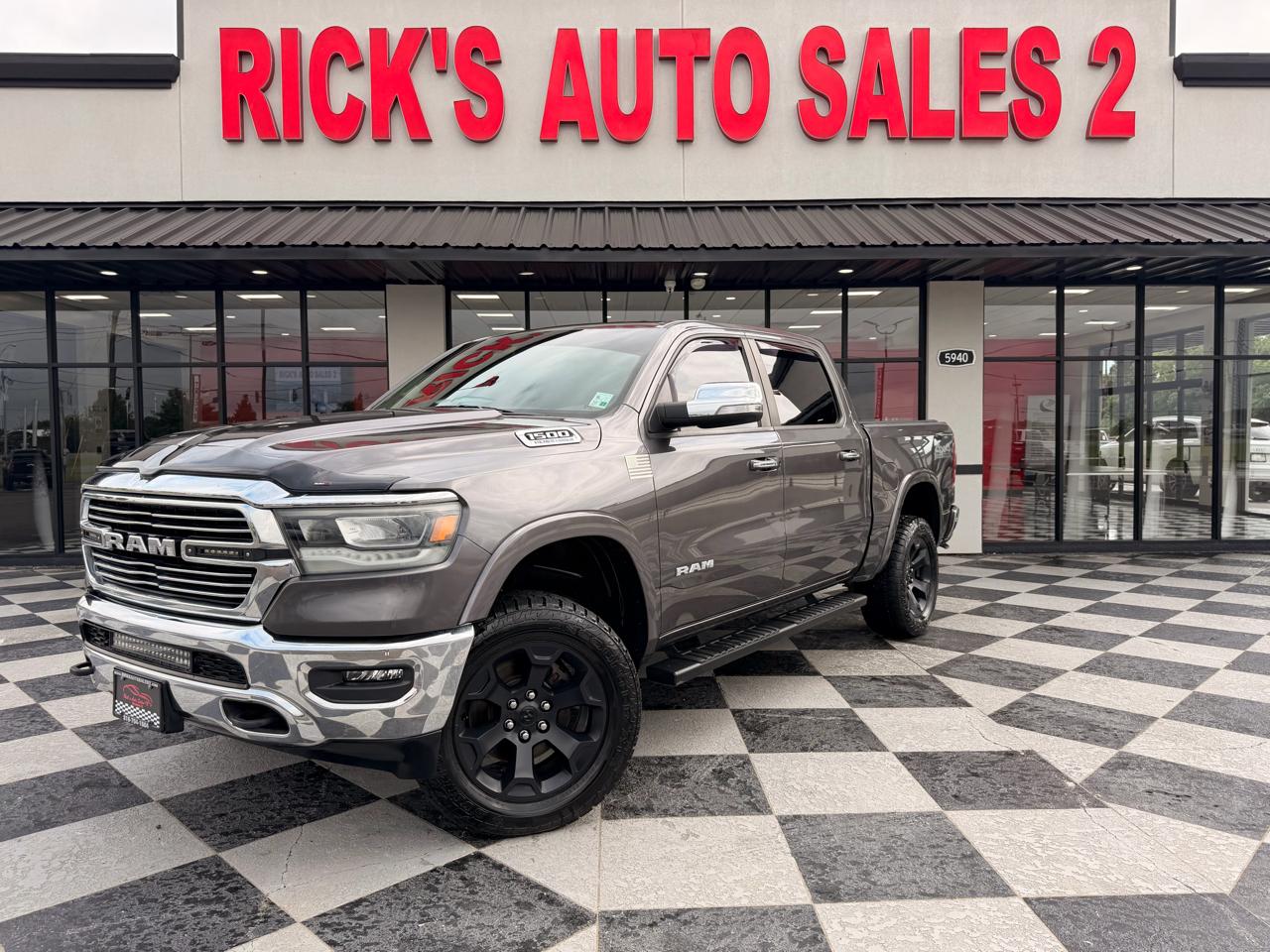 RAM 1500 Laramie Crew Cab SWB 4WD 2021