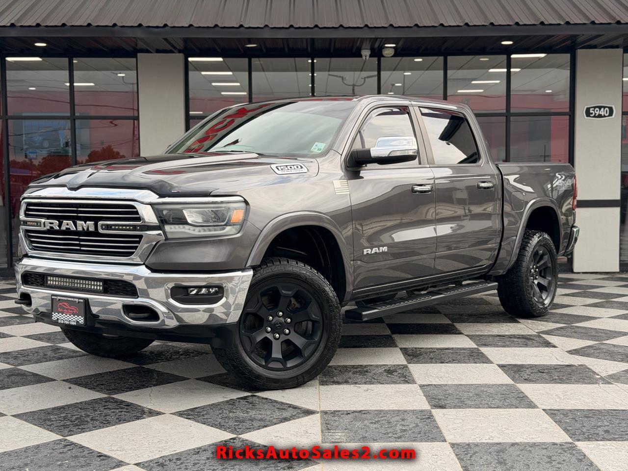 RAM 1500 Laramie Crew Cab SWB 4WD 2021
