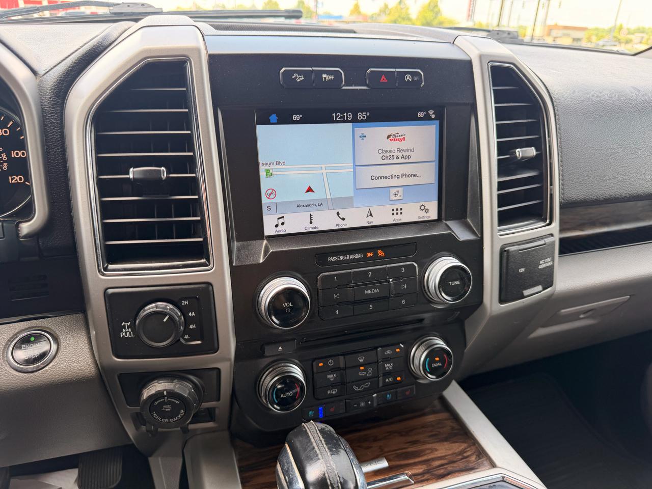 Ford F-150 Lariat 4WD SuperCrew 5.5' Box 2018