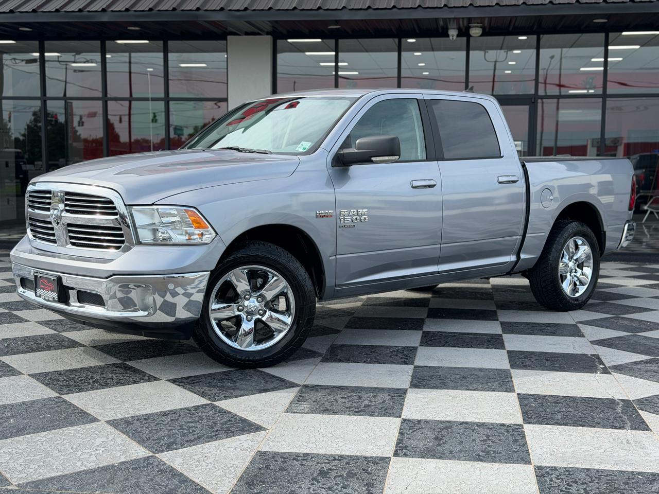 RAM 1500 Classic SLT Crew Cab SWB 2WD 2019