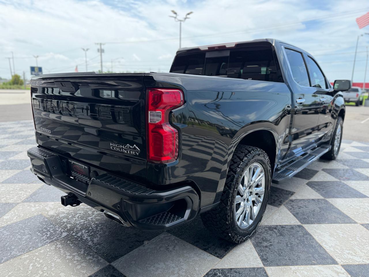 Chevrolet Silverado 1500 High Country Crew Cab 4WD 2019