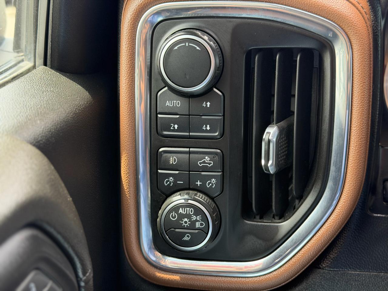 Chevrolet Silverado 1500 High Country Crew Cab 4WD 2019