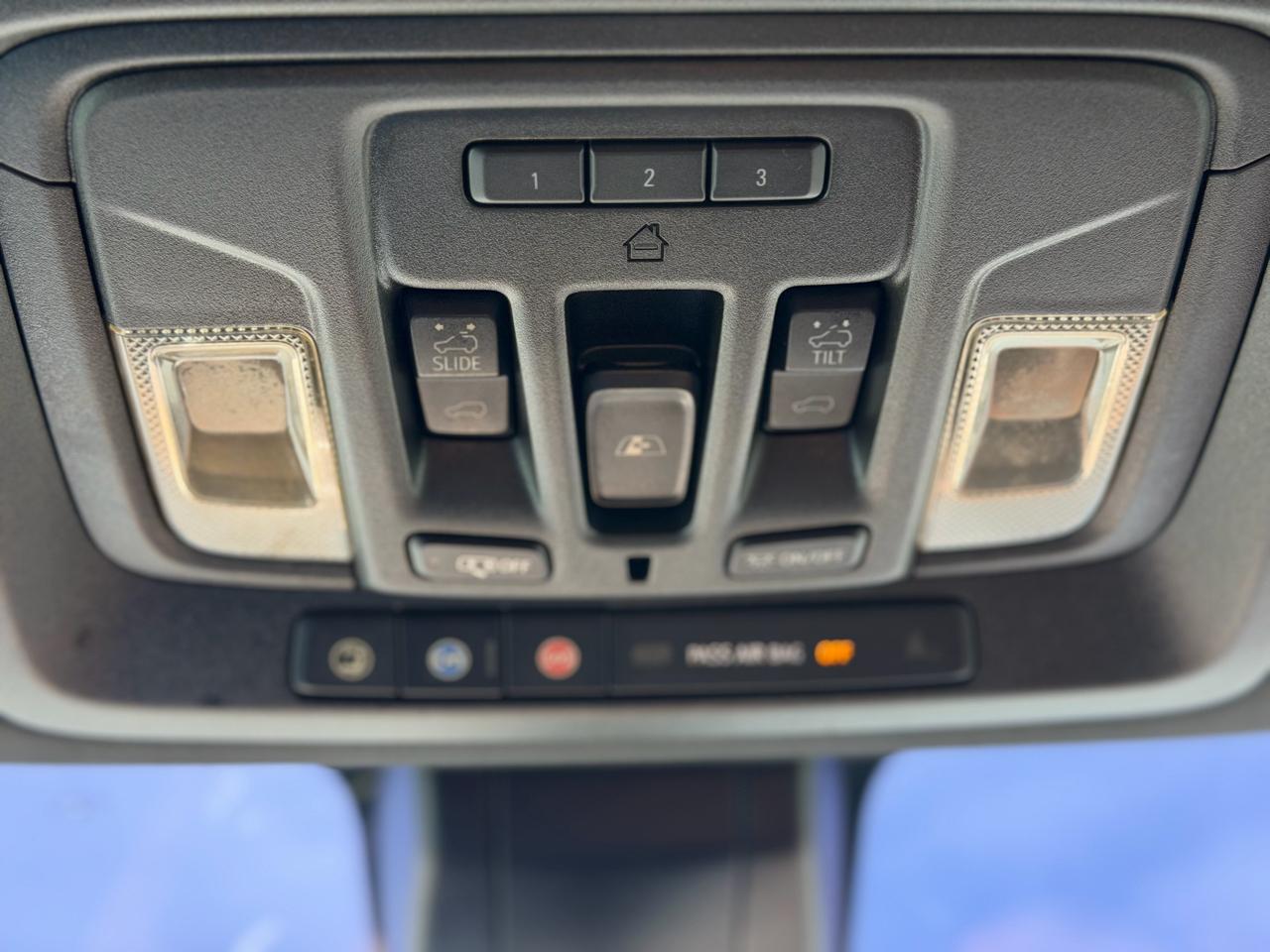 Chevrolet Silverado 1500 High Country Crew Cab 4WD 2019