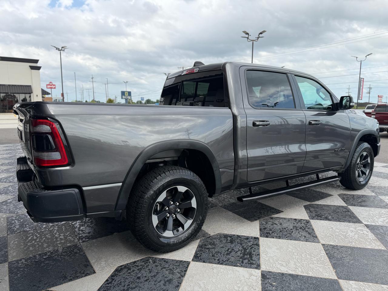 RAM 1500 Rebel Crew Cab 4WD 2020