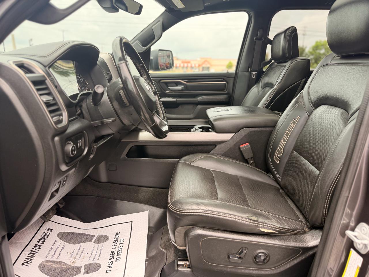 RAM 1500 Rebel Crew Cab 4WD 2020