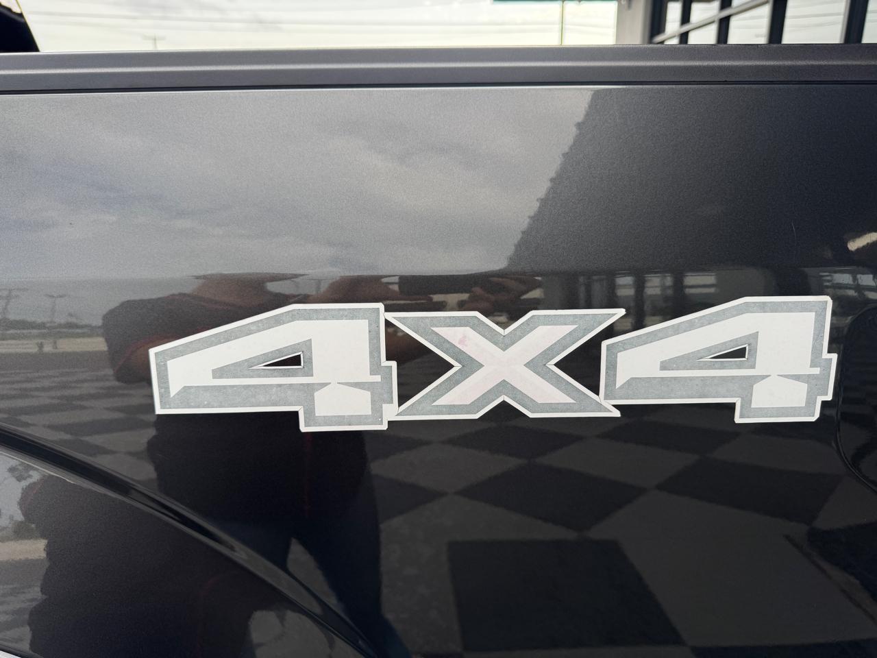 Ford F-150 Platinum SuperCrew 4WD 2016