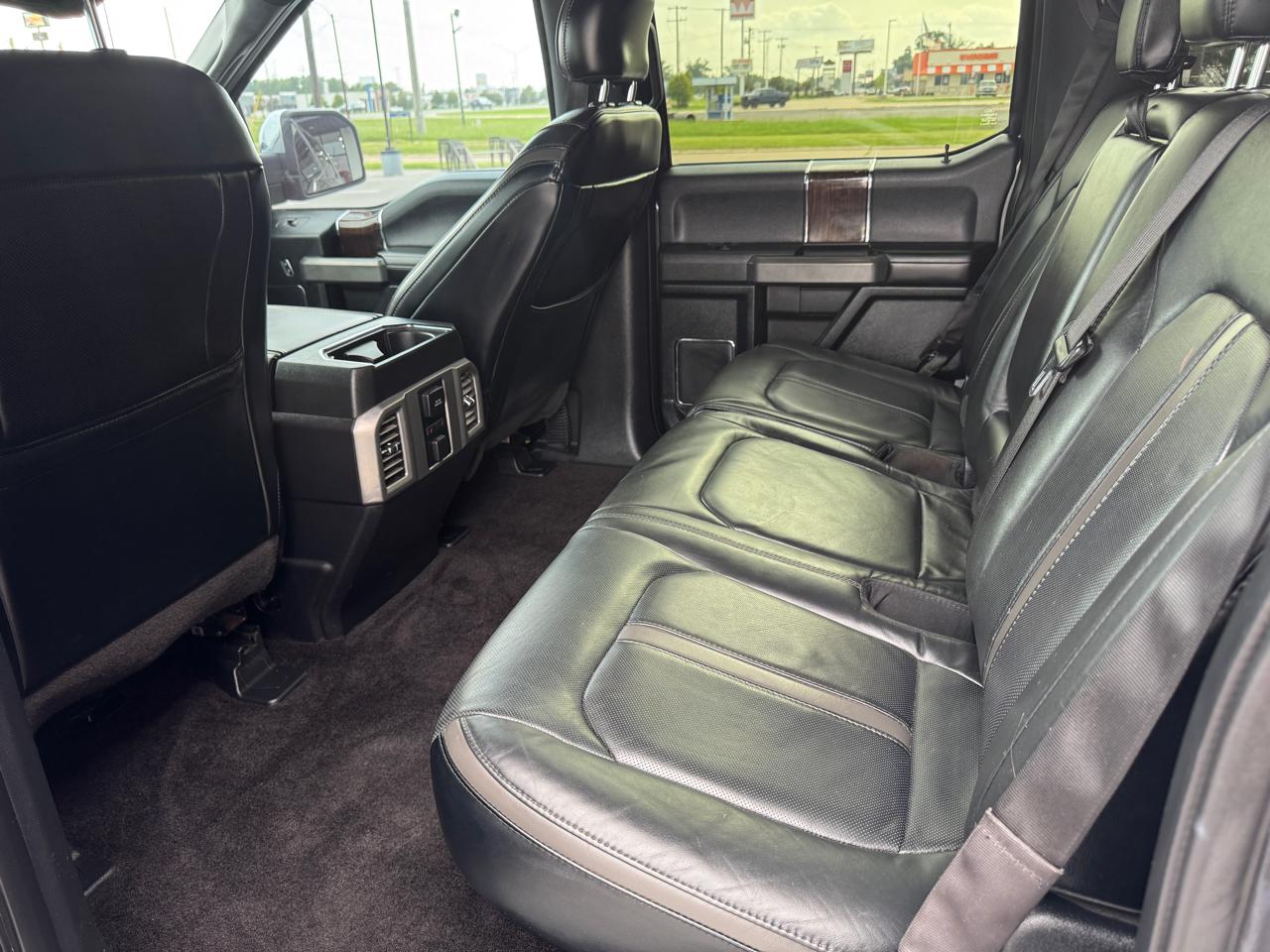 Ford F-150 Platinum SuperCrew 4WD 2016