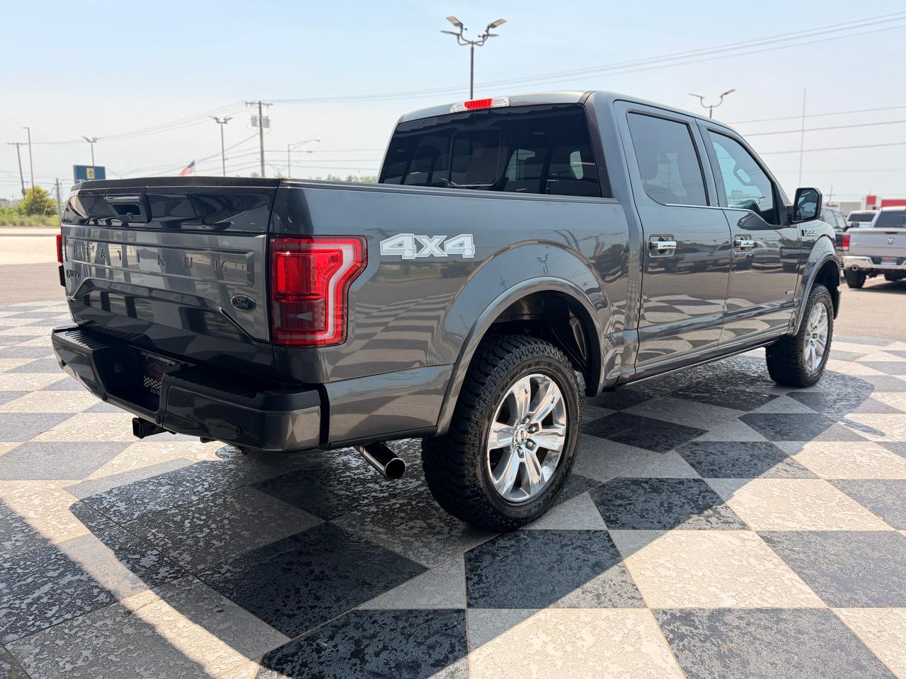 Ford F-150 Platinum SuperCrew 4WD 2016
