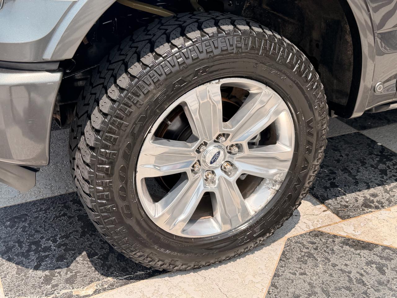 Ford F-150 Platinum SuperCrew 4WD 2016