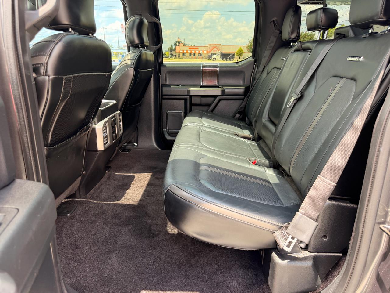 Ford F-150 Platinum SuperCrew 4WD 2016