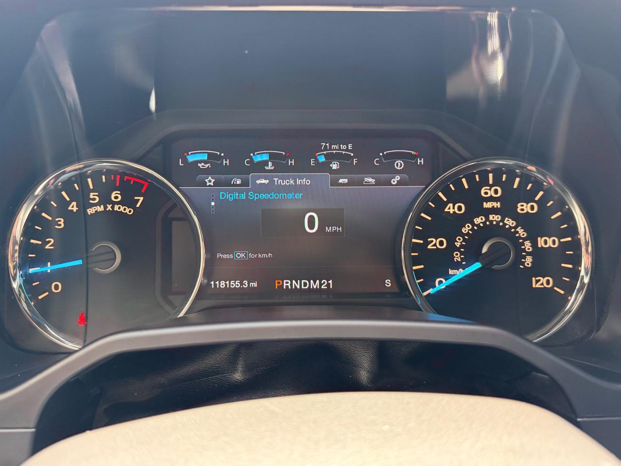Ford F-150 Platinum SuperCrew 4WD 2016