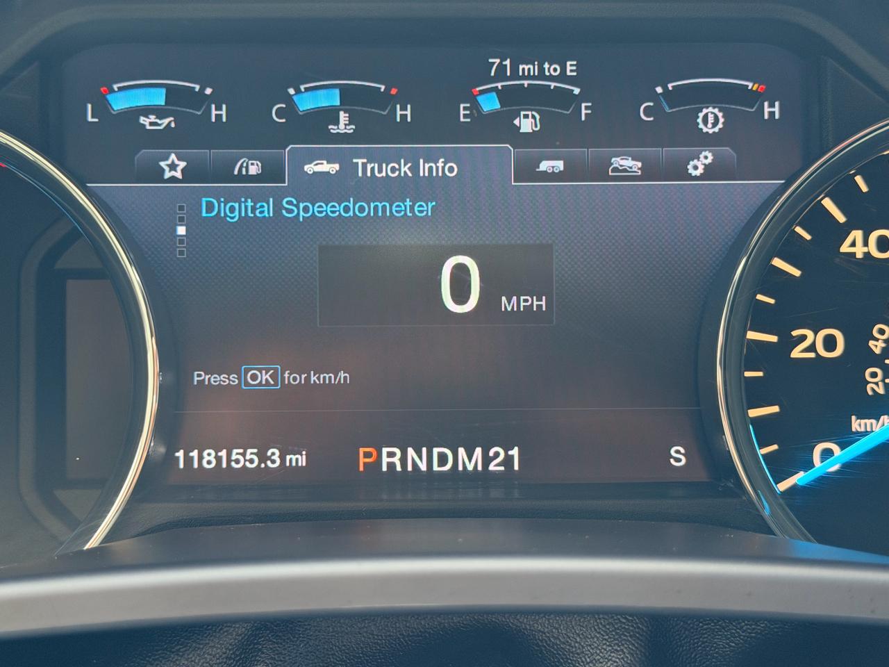 Ford F-150 Platinum SuperCrew 4WD 2016