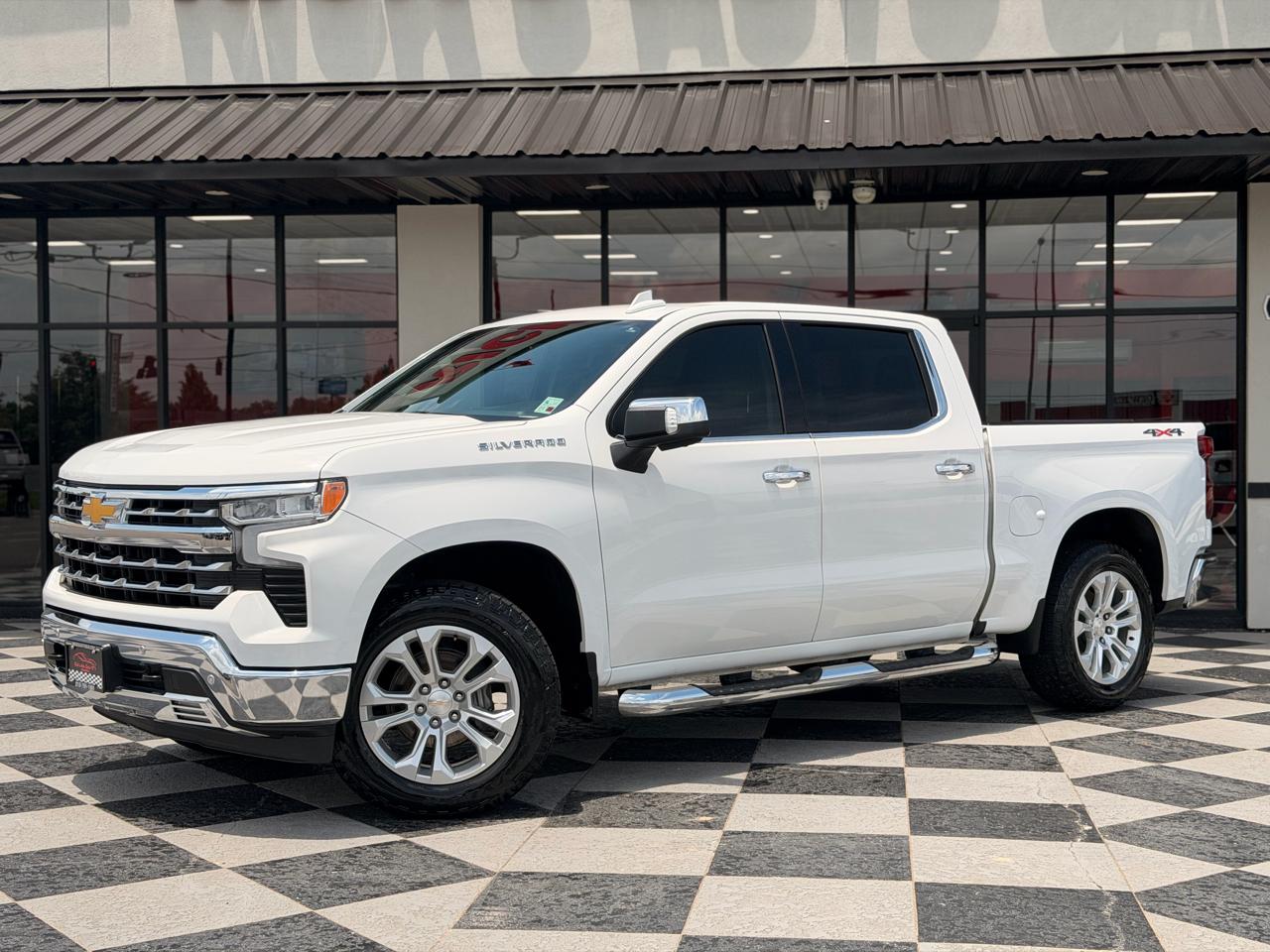 Chevrolet Silverado 1500 LTZ Crew Cab 4WD 2022