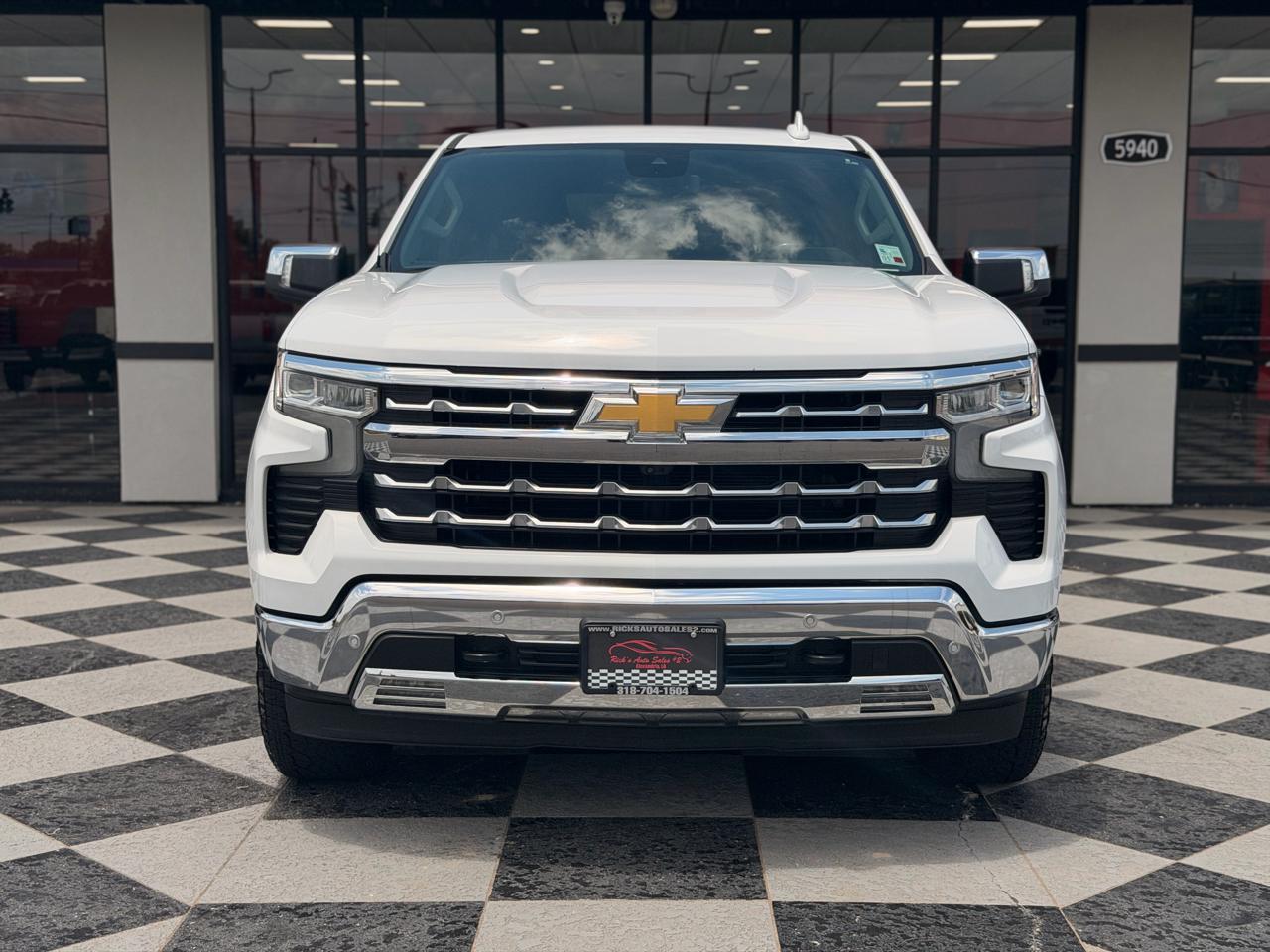 Chevrolet Silverado 1500 LTZ Crew Cab 4WD 2022