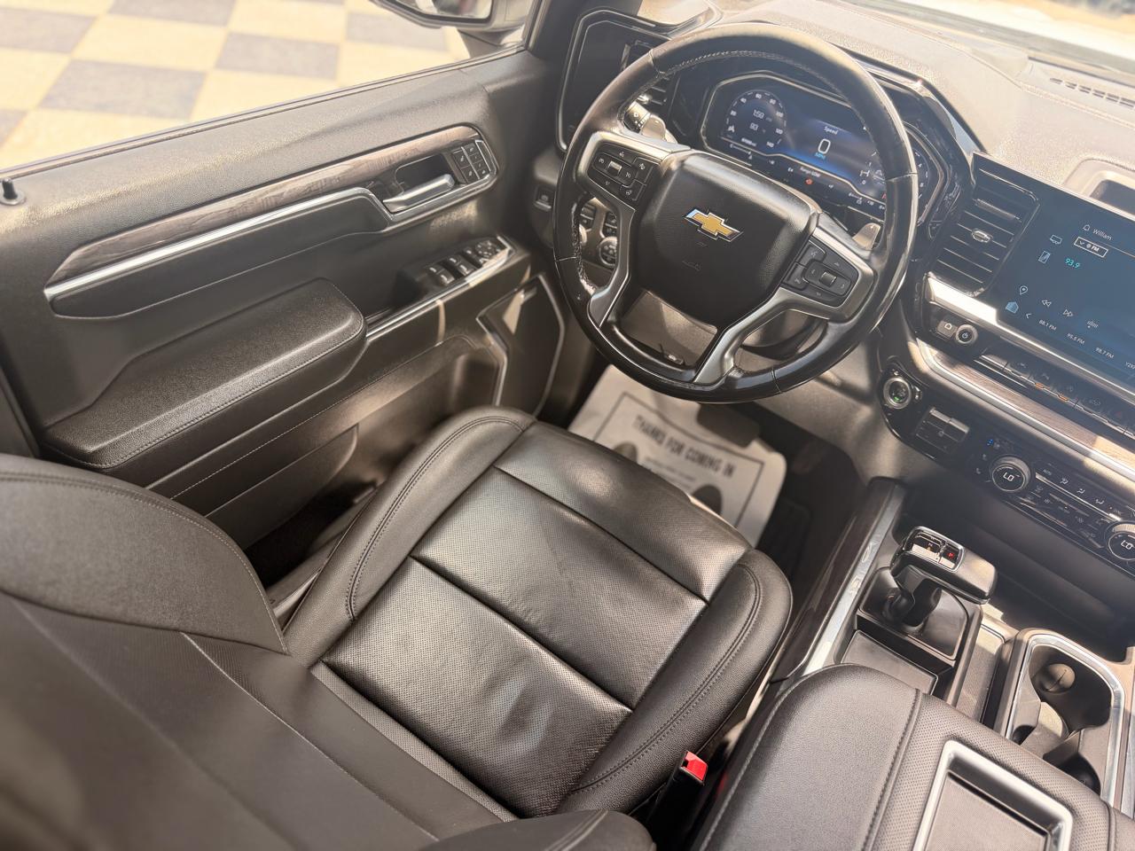 Chevrolet Silverado 1500 LTZ Crew Cab 4WD 2022