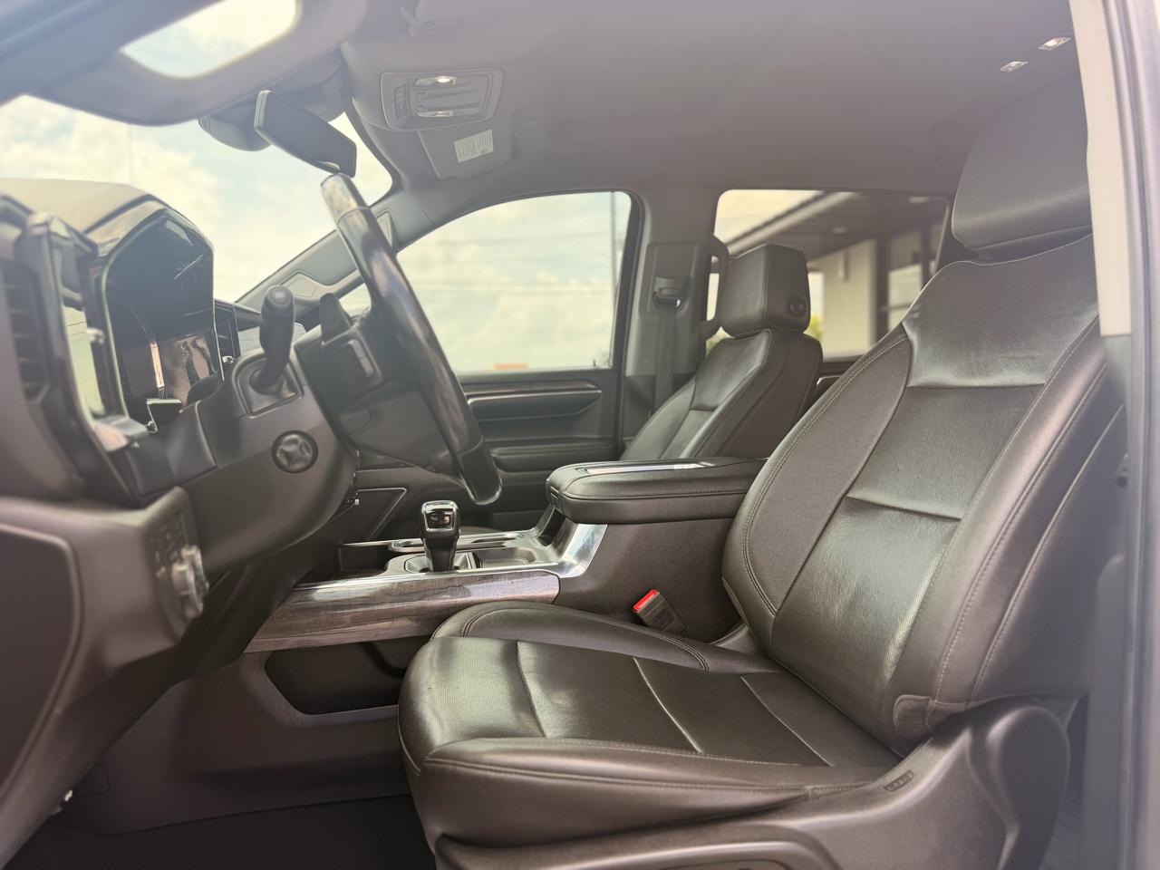 Chevrolet Silverado 1500 LTZ Crew Cab 4WD 2022
