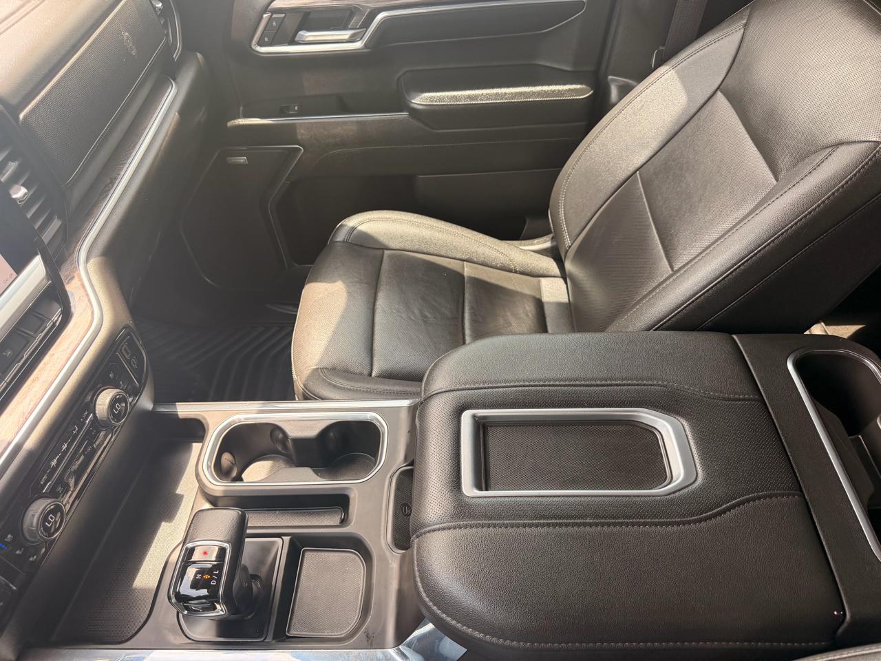 Chevrolet Silverado 1500 LTZ Crew Cab 4WD 2022