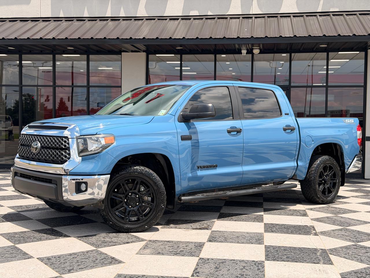 Toyota Tundra SR5 5.7L V8 CrewMax 2WD 2020