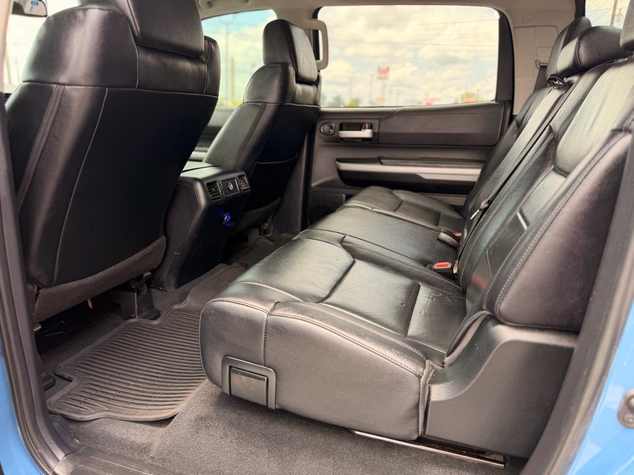 Toyota Tundra SR5 5.7L V8 CrewMax 2WD 2020