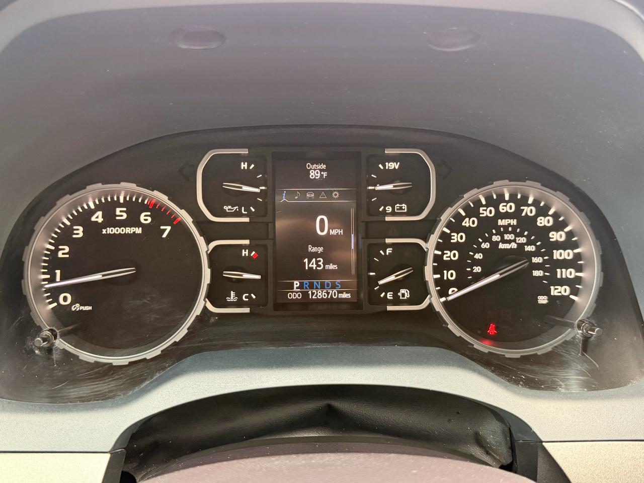 Toyota Tundra SR5 5.7L V8 CrewMax 2WD 2020