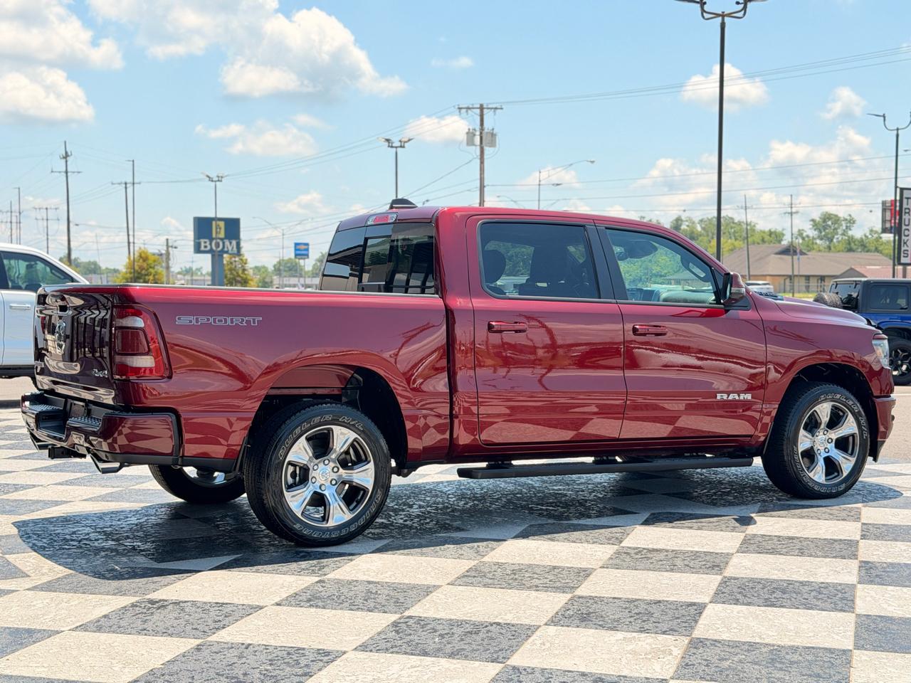 RAM 1500 Laramie Crew Cab SWB 4WD 2023