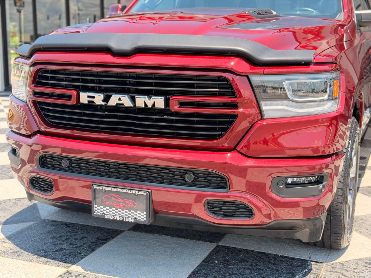 RAM 1500 Laramie Crew Cab SWB 4WD 2023