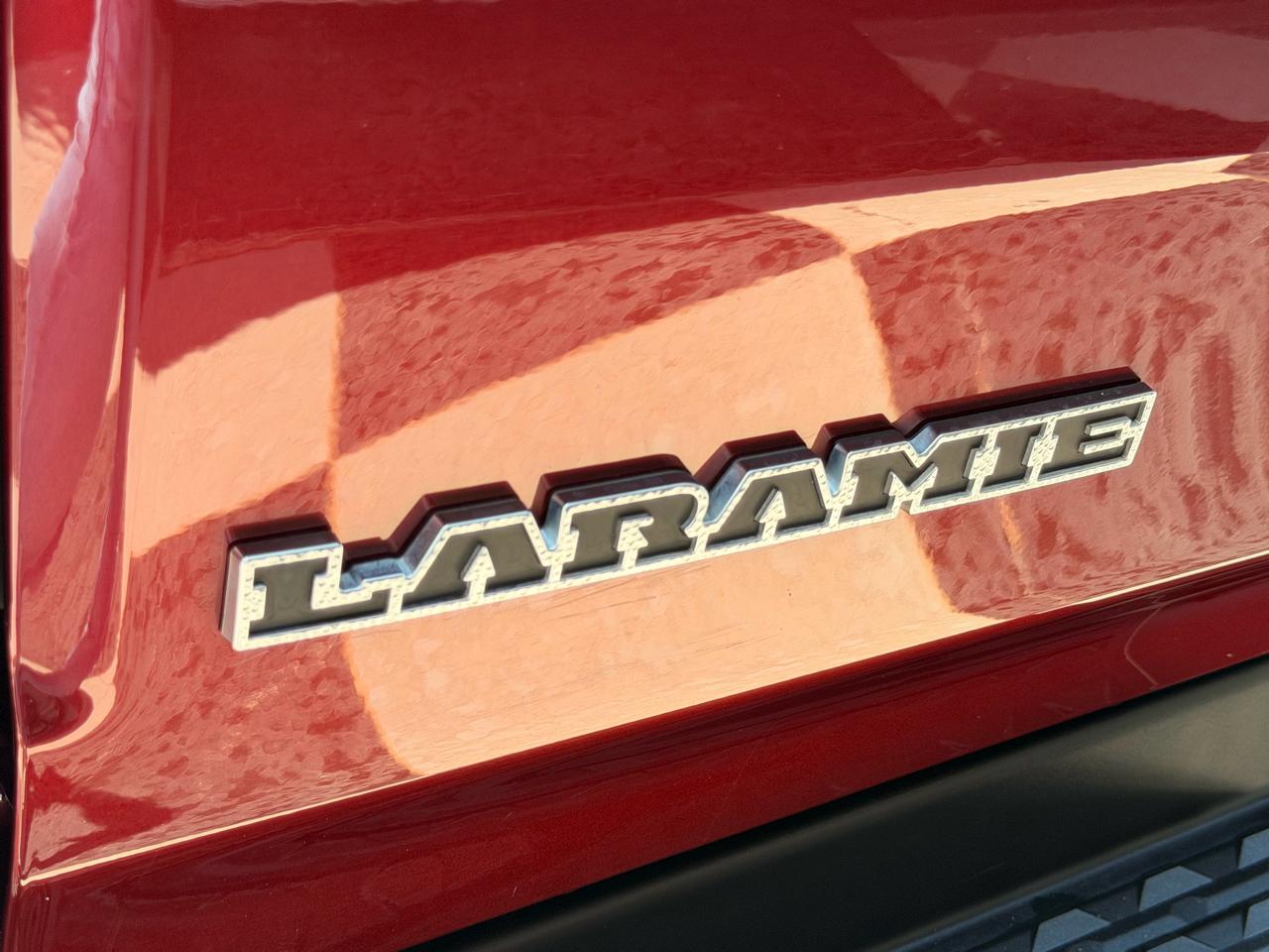 RAM 1500 Laramie Crew Cab SWB 4WD 2023