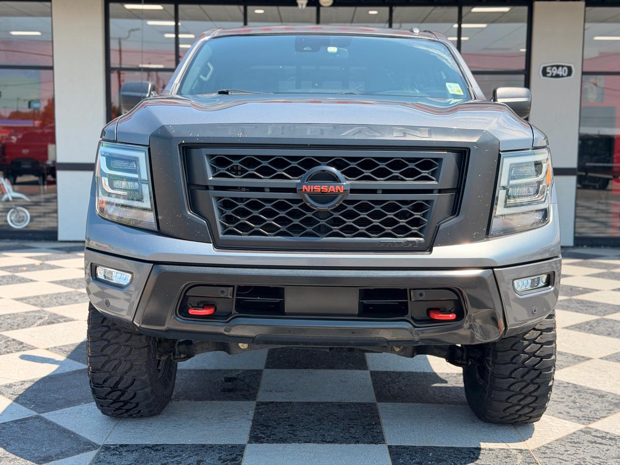 Nissan Titan Platinum Reserve Crew Cab 4WD 2021