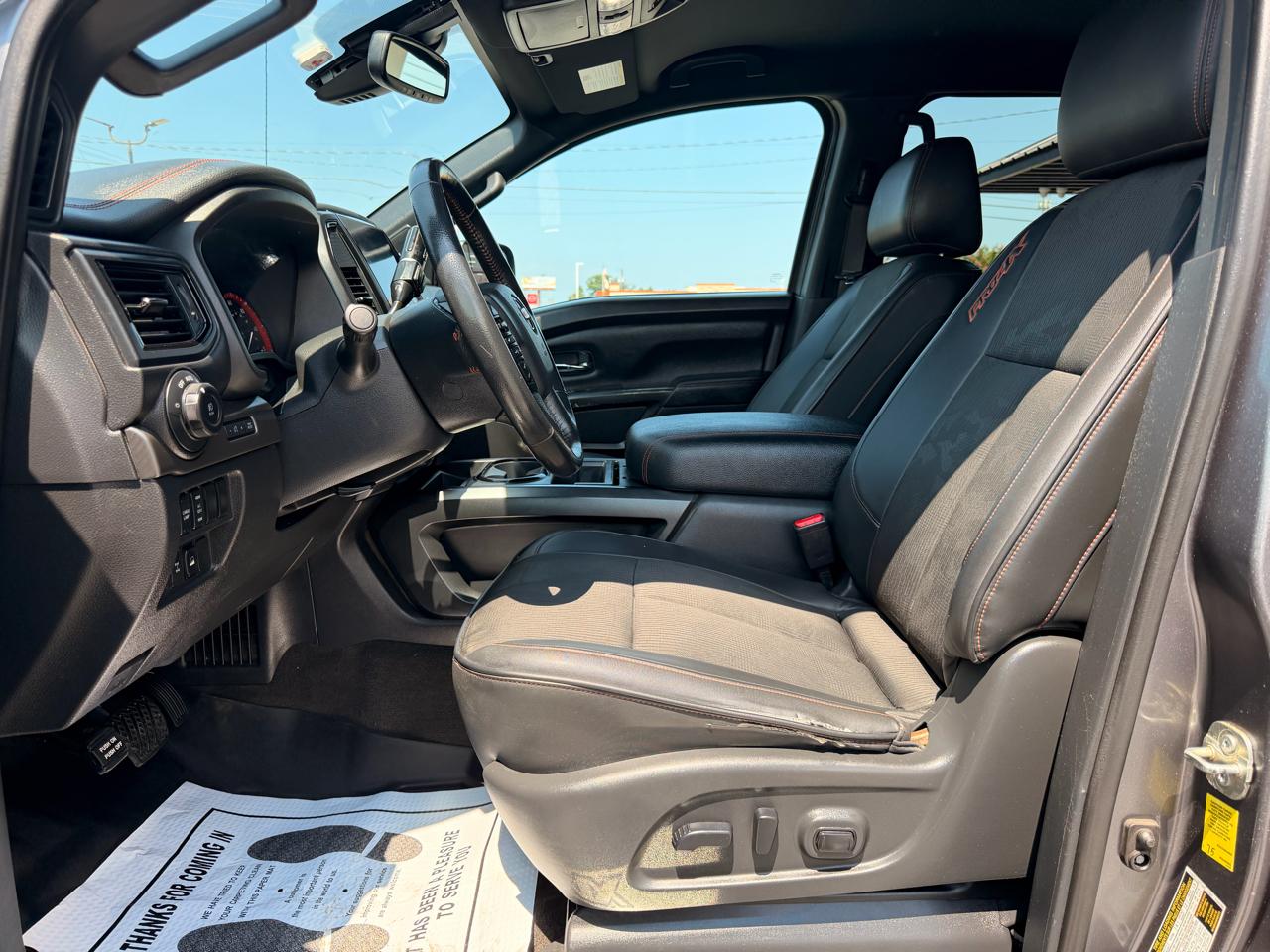 Nissan Titan Platinum Reserve Crew Cab 4WD 2021
