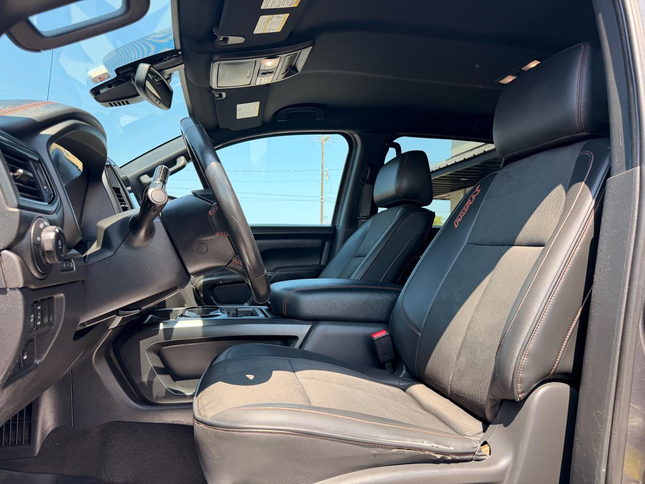 Nissan Titan Platinum Reserve Crew Cab 4WD 2021